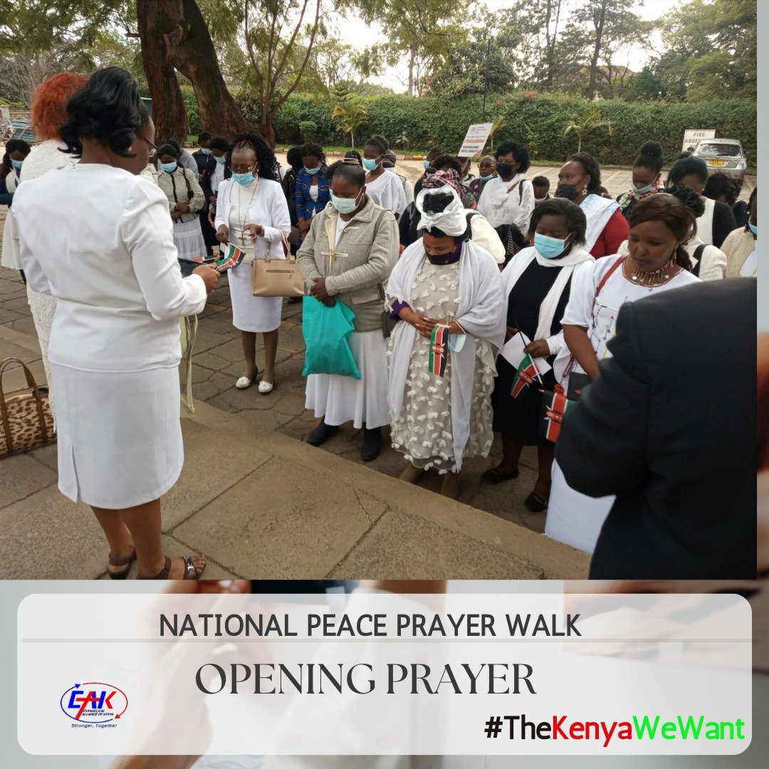 Briansteve048's tweet photo. Photo from Trizah🌝 #PeacePrayerWalk
#TheKenyaWeWant
@EAK_Kenya_ https://t.co/0KX6yA4yTM