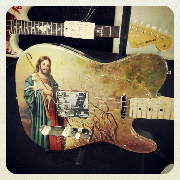 SeventhRite's tweet image. When shepherd’s watched their flocks by night…🎸🎸🎸 #rocknroll #guitar