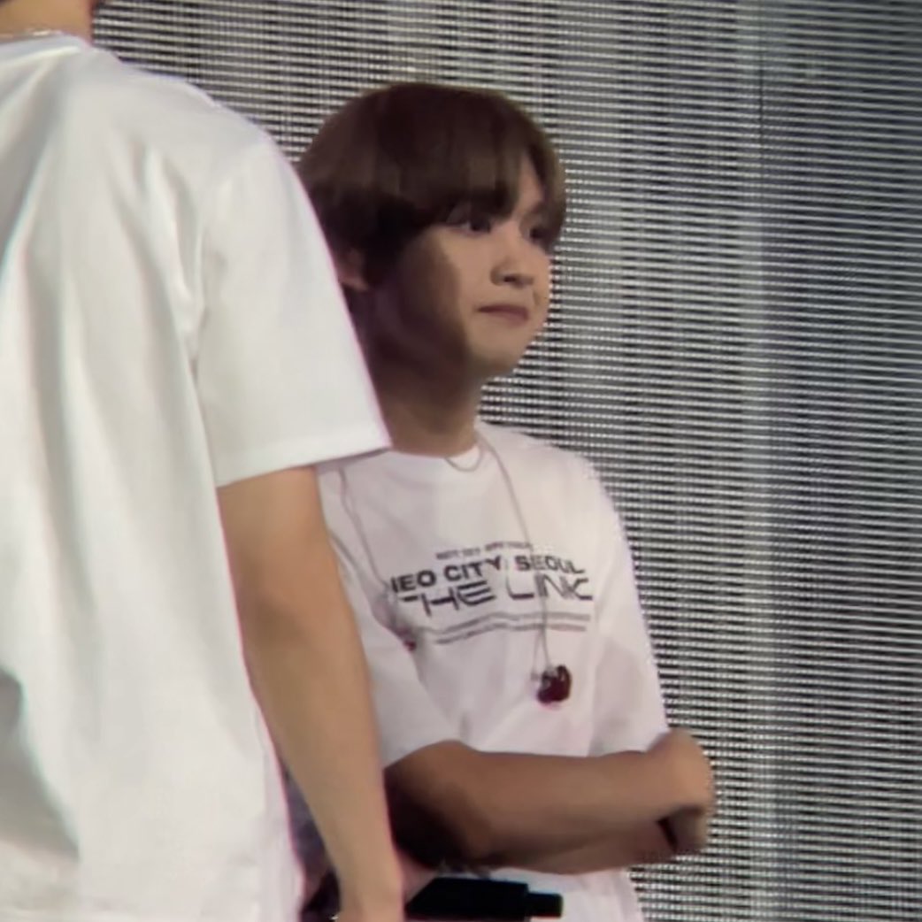 hsfshc's tweet photo. 흥칫쁑야 https://t.co/AXQJlyJLjN