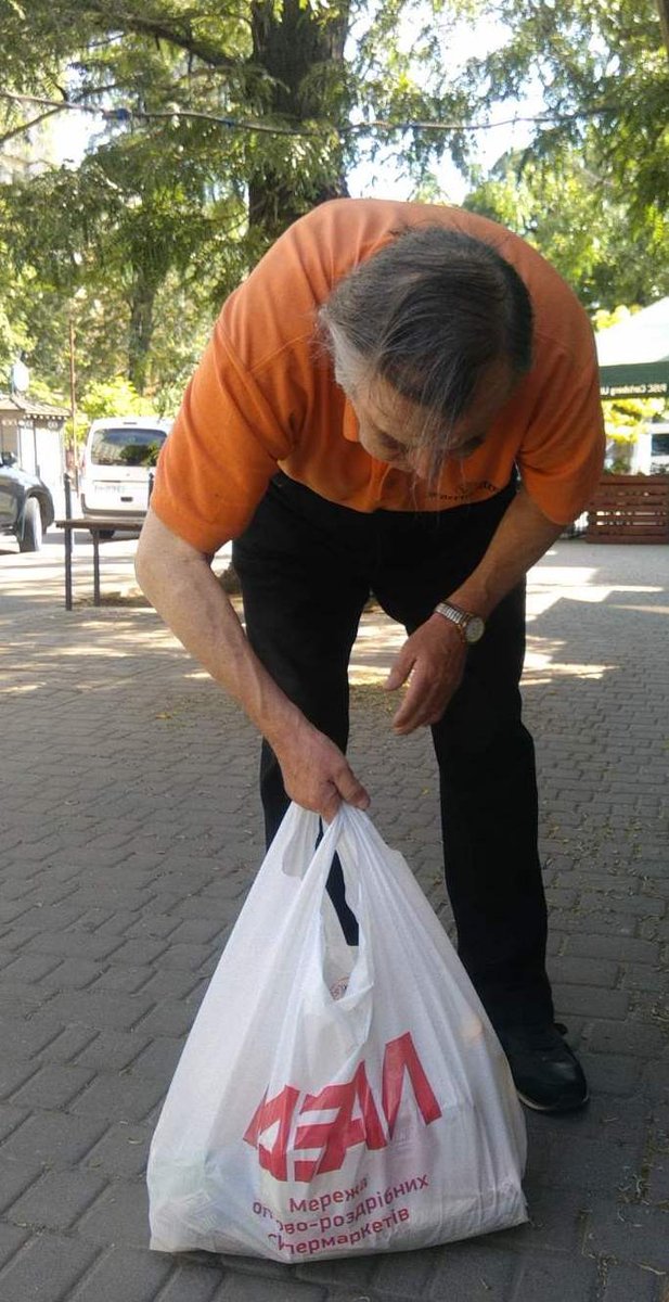 🇺🇦Humanitarian aid for needy Ukrainians!
Thanks to everyone who helps us raise funds and feed those in need!

✅ Segrey Makarovich 77 years old
Odesa city.

Organizer
x.com/PhilipKnyazev

#SaveUkraine #HelpUkraine #NFTs #fingerx #Ukraine #NFTCommunity
