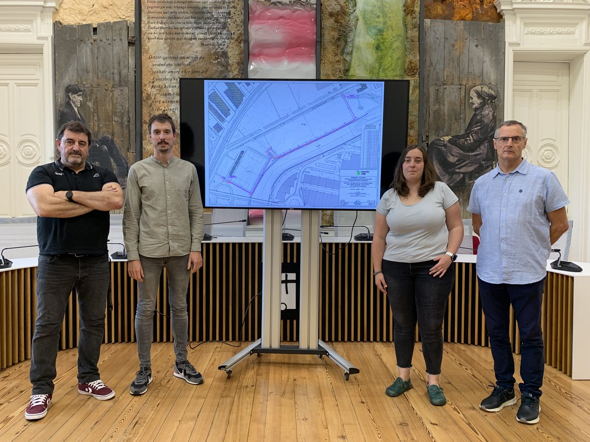 Zubipe eta Landare kirol instalazioak uholdeetatik babesteko proposamena aurkeztuko diote Ura Agentziari Udalak, CDHk eta Rugby Elkarteak
hernani.eus/eu/-/zubipe-et…