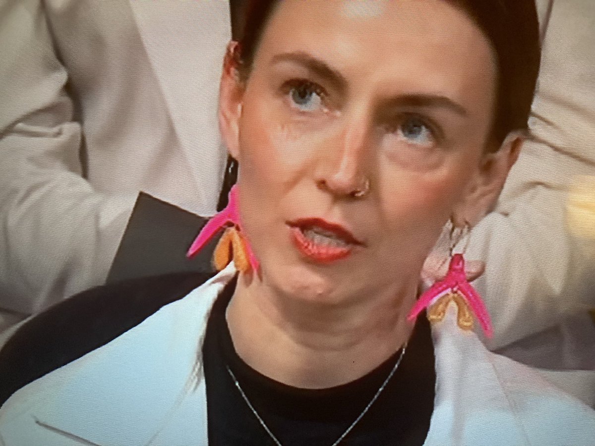 DashaRoss4's tweet photo. @JaneCaro Truely fabulous. #CliteracyMatters https://t.co/5C4LsDClaI