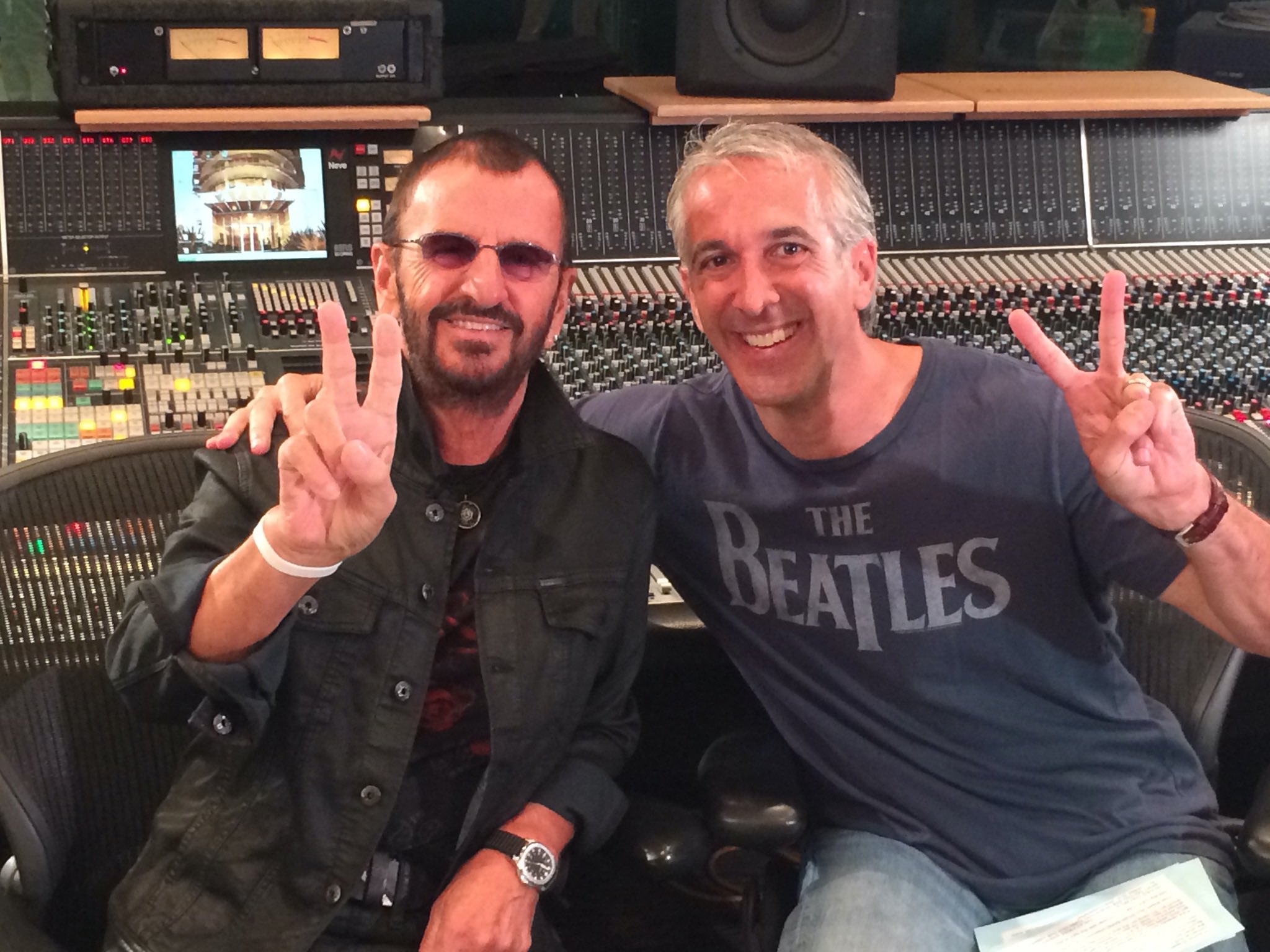 HAPPY 82ND BIRTHDAY RINGO STARR!!  