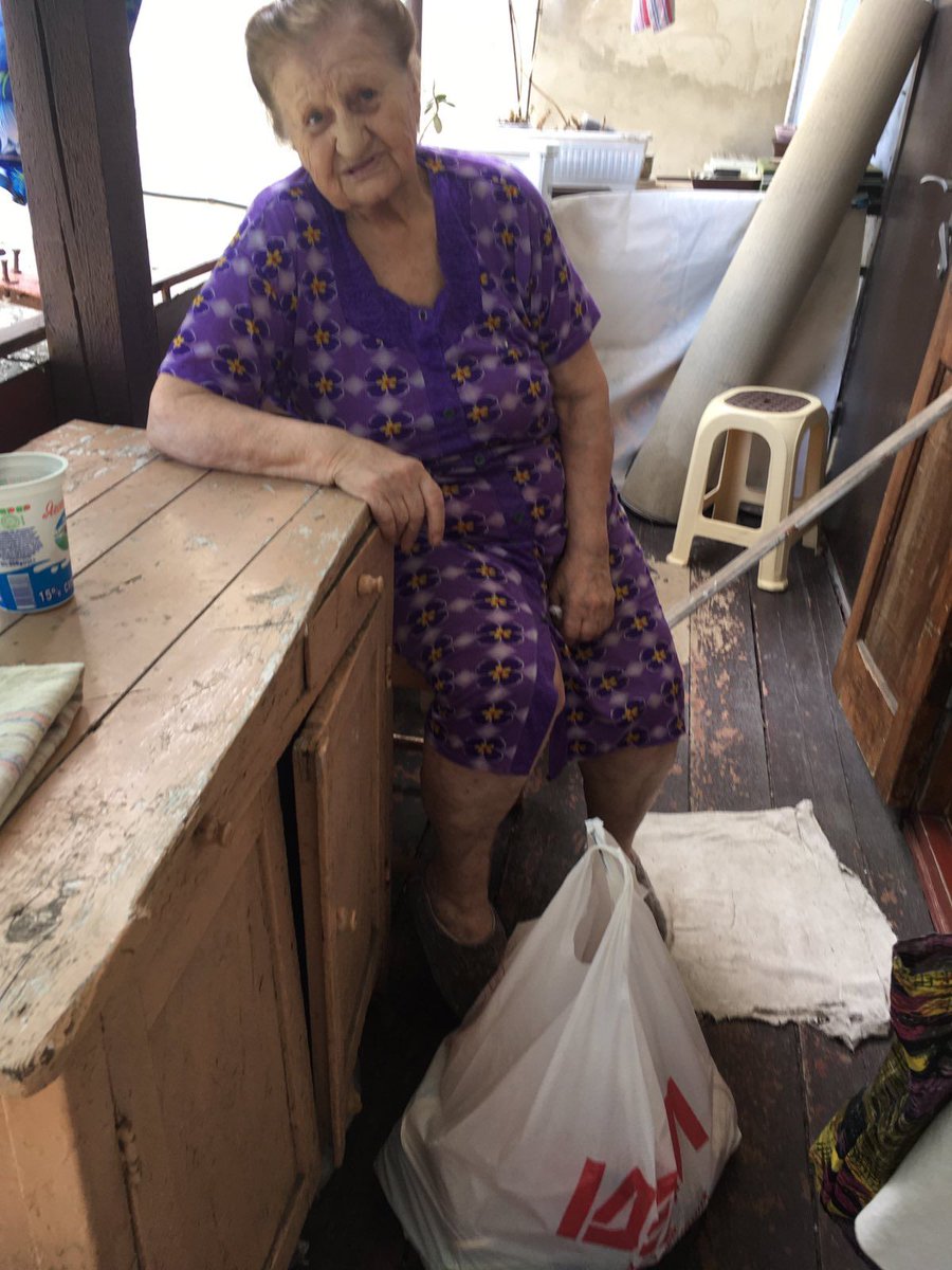 🇺🇦Humanitarian aid for needy Ukrainians!
Thanks to everyone who helps us raise funds and feed those in need!

✅ Tamara Ivanovna 87 years old
Odesa city.

Organizer
x.com/PhilipKnyazev

#SaveUkraine #HelpUkraine #NFTs #fingerx #Ukraine #NFTCommunity