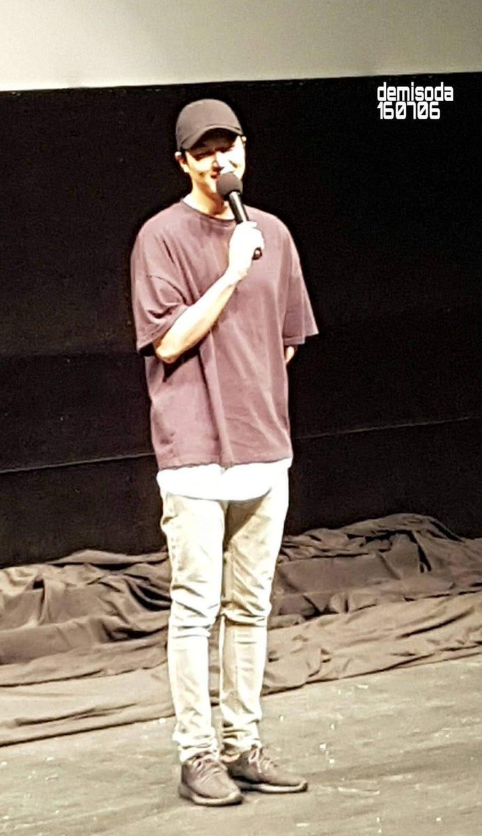 gamzeliminom's tweet photo. His casual outfit 👌💯

#LeeMinHo https://t.co/3WuJbaiytf