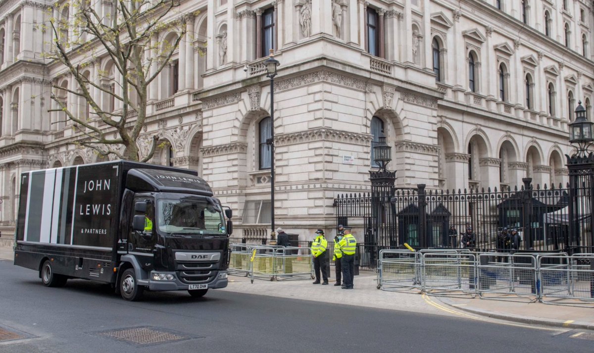 Uh oh, here we go again...