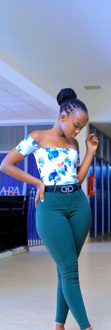 Dulson15's tweet image. Am new here guys show me around 😌