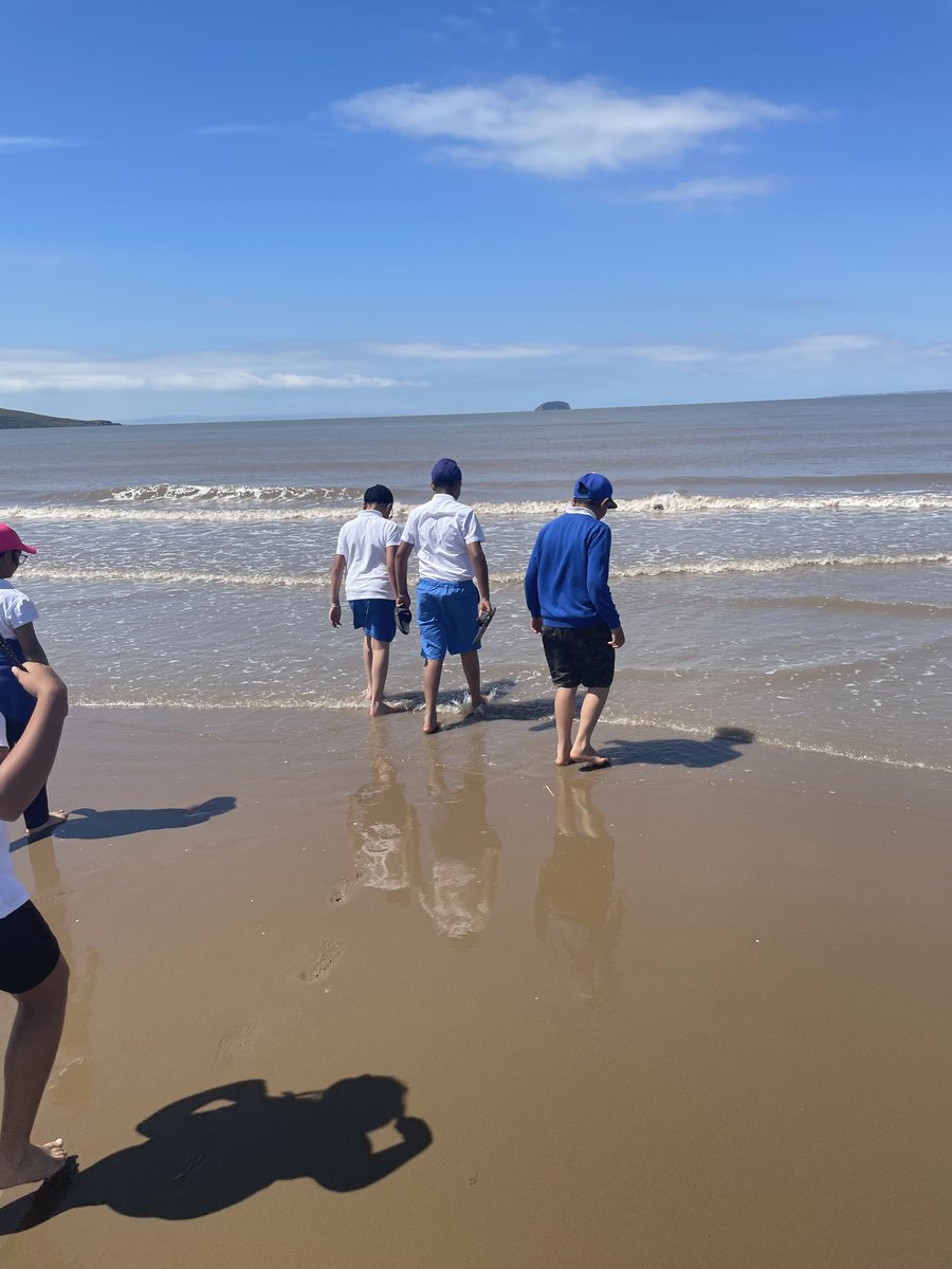 Time for a paddle! ⁦<a href="/DevonshireJun/">Devonshire Junior</a>⁩
