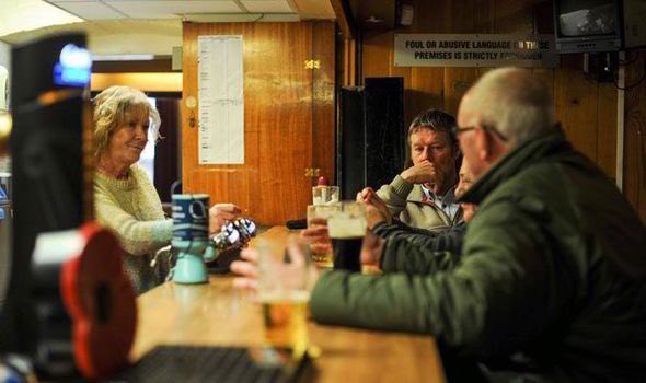 I’m holidaying up North &amp; sat in a working men’s club watching Boris’s speech.
Grown men supping beer have tears in their eyes.
Women clutching handbags mournfully admire his huge mandate.
‘Boris were a hero’ they say in their poor English ‘He reet levelled us oop he did.’ 😔💔