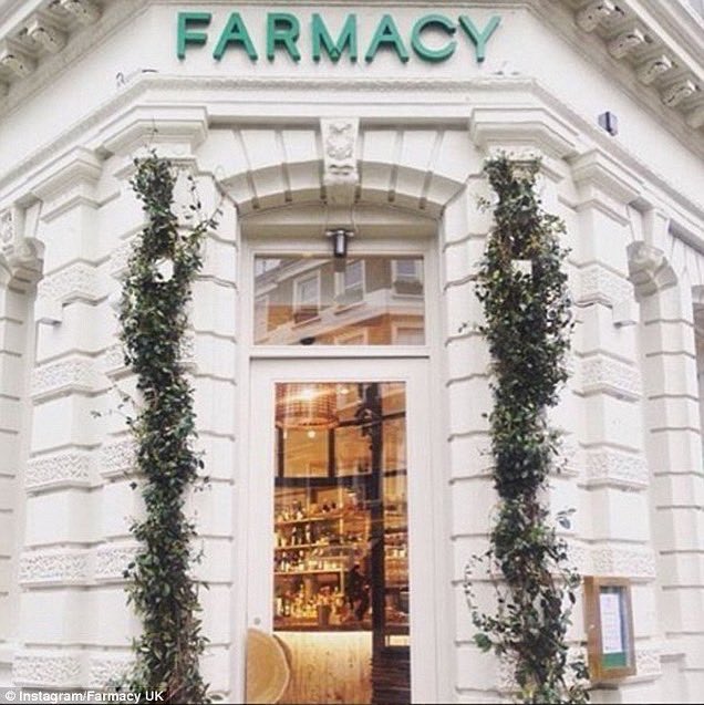 Life0faTree's tweet image. 🚨New Stockist Alert🚨We are now stocked in the amazing @farmacyuk restaurant on Westbourne grove!
-
Come and try the best kombucha in the world so says the people!
-
#moringa #kombucha #probiotics #lowcarbs #caffeinefree #guthealth #liverdetox #greattaste #westlondonmums