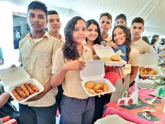 Incesocialista's tweet photo. #7Jul | BachilleresProductivos del Liceo "Manuela Lugo de Reyes", formados por @INCESFALCON1, participaron en  el Encuentro Pedagógico de Saberes y Haceres, donde demostraron los conocimientos adquiridos para obtener su perfil productivo.

#FórmateEnElInces https://t.co/4XrL9iyKIp