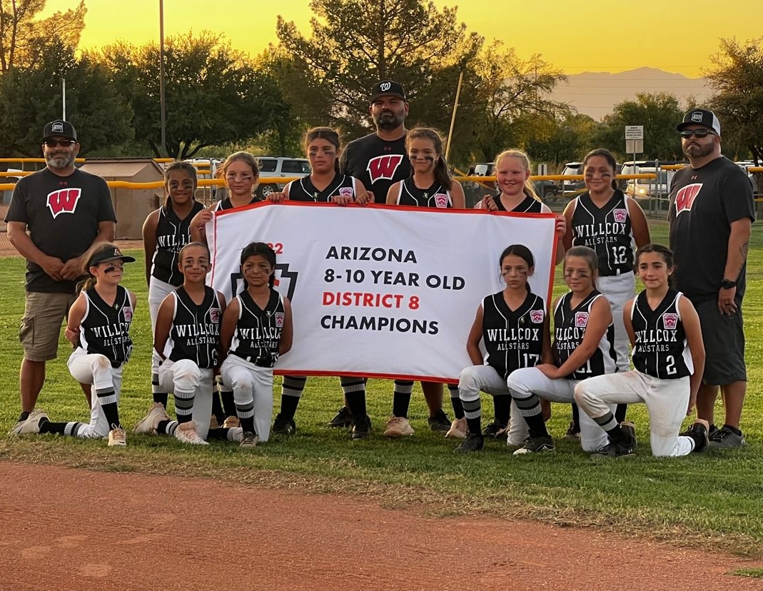ATeamSoftball's tweet photo. Back to Back District 8 Champions. #ATeam https://t.co/wEeQx88u6Z