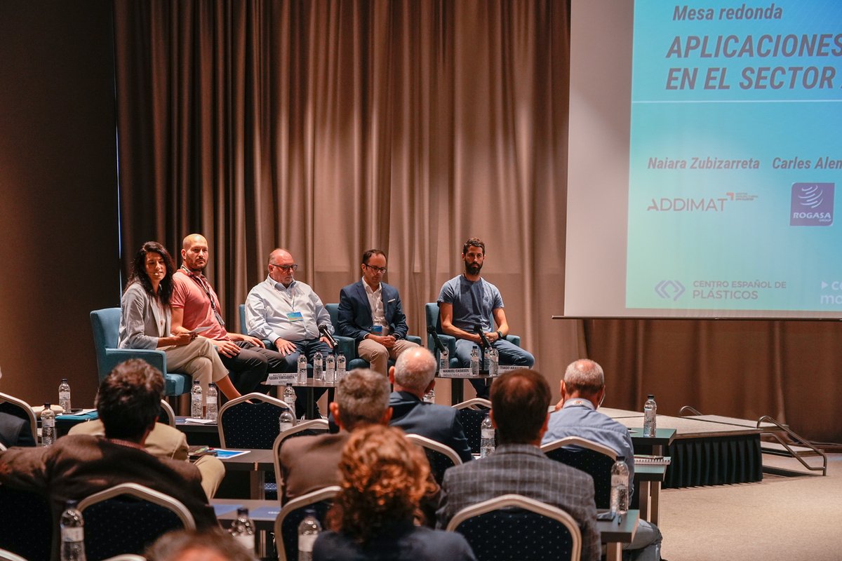 CEPplast's tweet photo. 2ª mesa redonda de #CEPAuto2022 sobre aplicaciones de la #imhpresión3D en #automoción con
⁣
▪ Naiara Zubizarreta de @ADDIMAT como moderadora⁣
▪ Carles Alemany de @Rogasagroup⁣
▪ Manuel Casasús de Industrias Alegre⁣
▪ Marc Travesset de @SEATofficial 
▪ Tiago Araujo⁣ https://t.co/vWfwNEa4tV