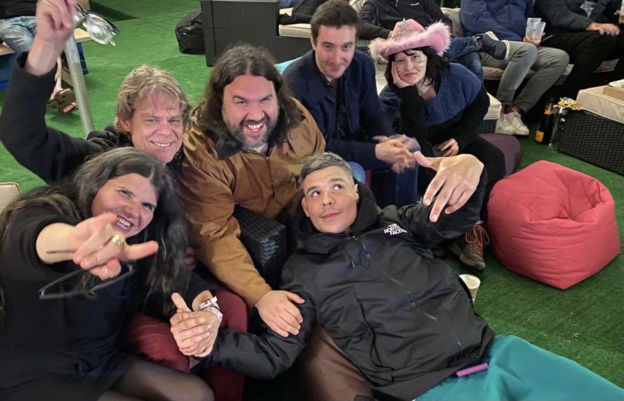 MicheleStodart's tweet photo. Some memories of @glastonbury 🎪 I feel so grateful to have shared so many stages @GlastoGF #ToadHall @GlastoLeftField #LoveFields with my friends & family @themagicnumbers @daisychute @songsbyhannah #MaudilinSisters @RenHarvieu @angelagangela @Holly_Carter23 @keironmarshall 🙏♥️ https://t.co/cyNamuKbeD