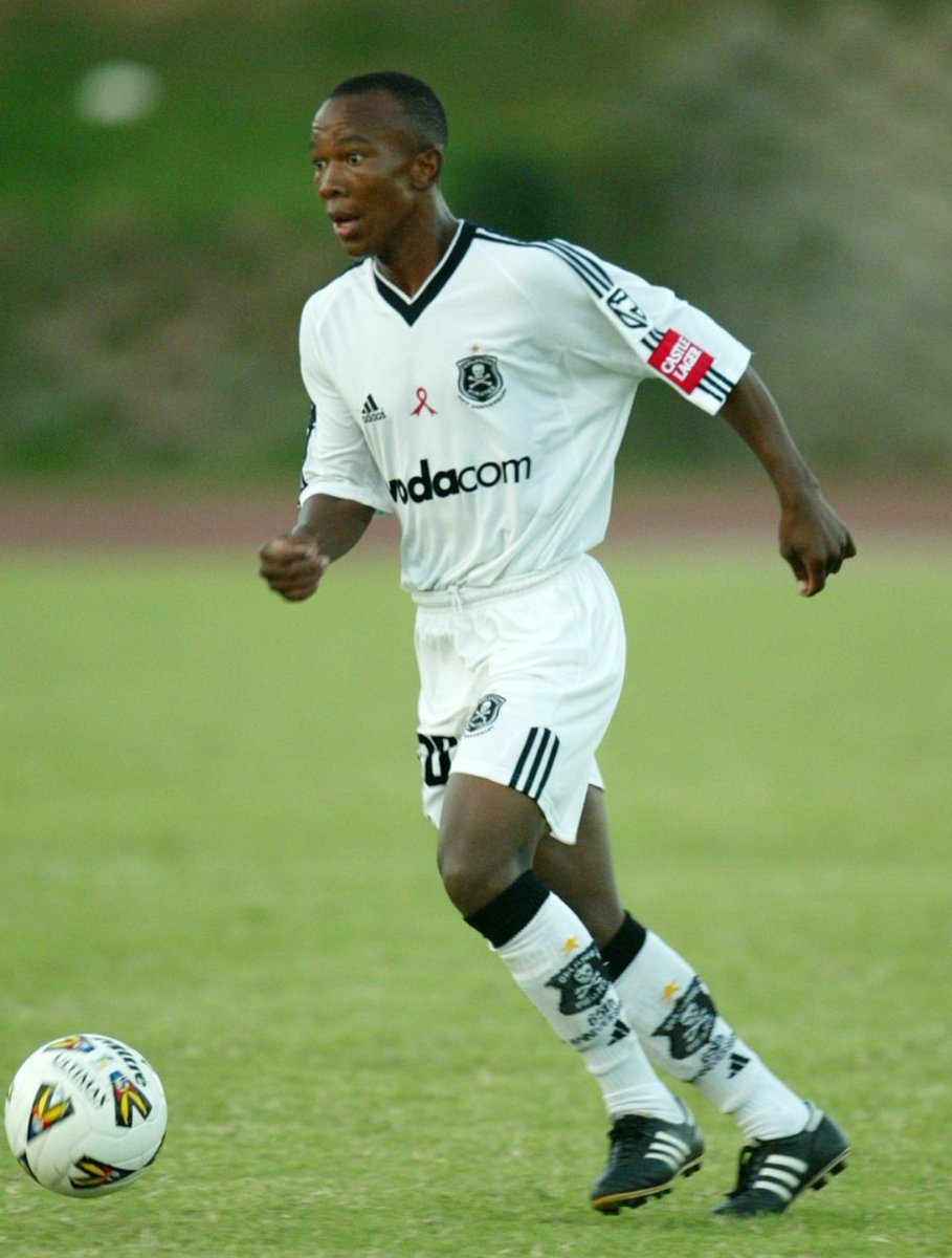 makwande_m's tweet photo. They don't make them like Mbulelo OJ Mabizela &amp; Gift Mpho Leremi any more 🏴‍☠️🇿🇦 https://t.co/1t2bqPWpiL
