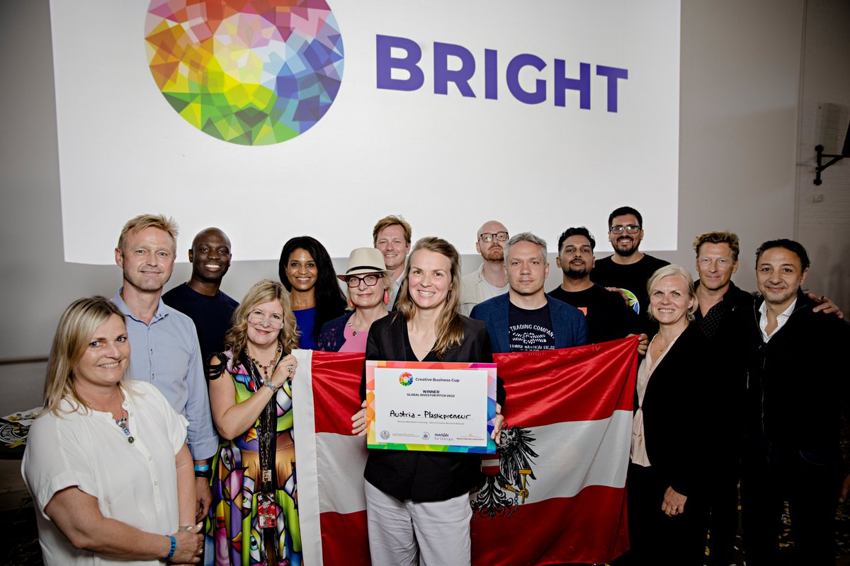 cbcita's tweet photo. IL FUTURO È PLASTICA CIRCOLARE ♻️
Ecco il vincitore della Global Creative Business Cup 2022: Plasticpreneur dall'#Austria!
Sono stati due giorni incredibili durante i quali abbiamo promosso l'#innovazione!
Insieme #TheFutureLooksBRIGHT - ora più che mai 🌟 https://t.co/WbtudCcVlH