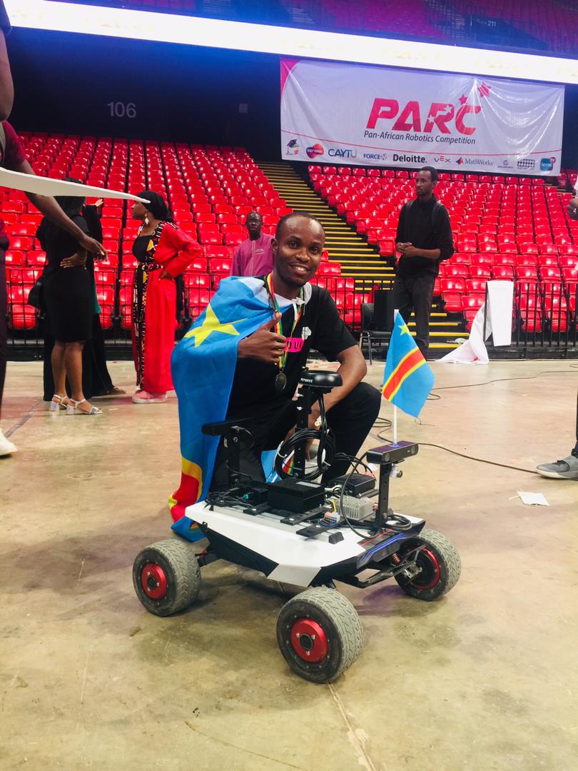 SmarafDRC's tweet photo. La RDC représentée par SMARAF EDUK remporte la deuxième place à la compétition internationale de Robotique dénommée PARC (Panafrican Robotic Competition) dans la Ligue des ingénieurs.

#PARC2022 #RDC #SMARAF_EDUK #ROS
@Presidence_RDC 
@numeriquecd 
@stemdrc 
@ParcRobotics https://t.co/7zXOeBnI6g