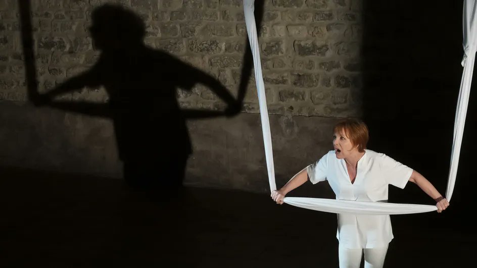 franceinfo_cult's tweet image. Festival Off d'Avignon : "Je vous écris dans le noir", le destin tragique de Pauline Dubuisson dans un seule-en-scène bouleversant @festOffAvignon @FestivalAvignon #theatre #Avignon #OffAvignon
francetvinfo.fr/culture/specta…