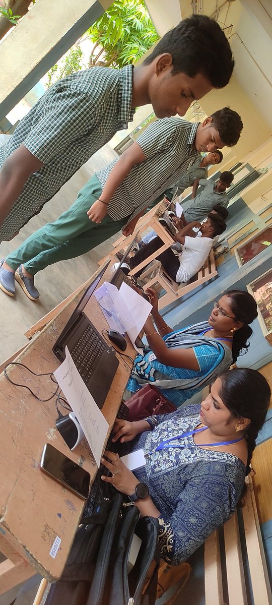 ma_madurai's tweet photo. Madurai District VLE MUTHURAJ @ma_madurai PMGDISHA WORKSHOP @cscmaduraii @_DigitalIndia @csc_south @dintya15 @PMGDISHA @PMGDISHAnimesh @CSCeStore @academy_csc digital literacy course #digitalliteracycourse https://t.co/yCRcBiM06Z