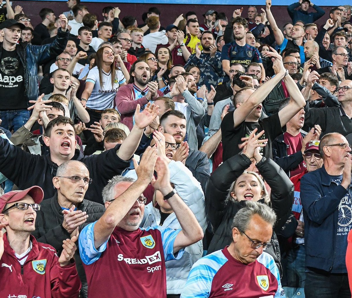 Burnley FC tweet media