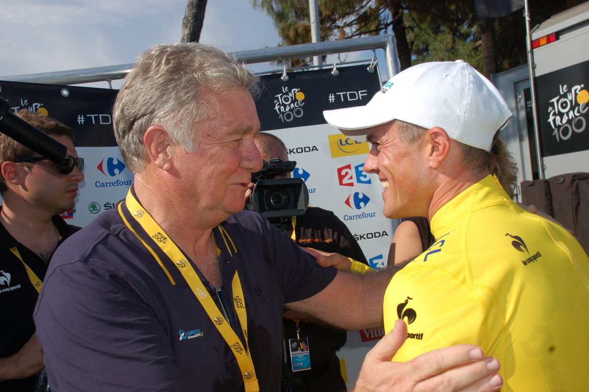 ridemediaHQ's tweet photo. One more #flashback... offering yet another reminder of the influence of Gerry Ryan on Australian cycling.
Here are some fond memories, photos taken back stage of the podium ceremonies in Nice. #TDF 2013, #TTT, the first of Simon Clarke's Tour stage wins.
#ThanksGerry
#TDF2022 https://t.co/Fy2vQN2o0Q