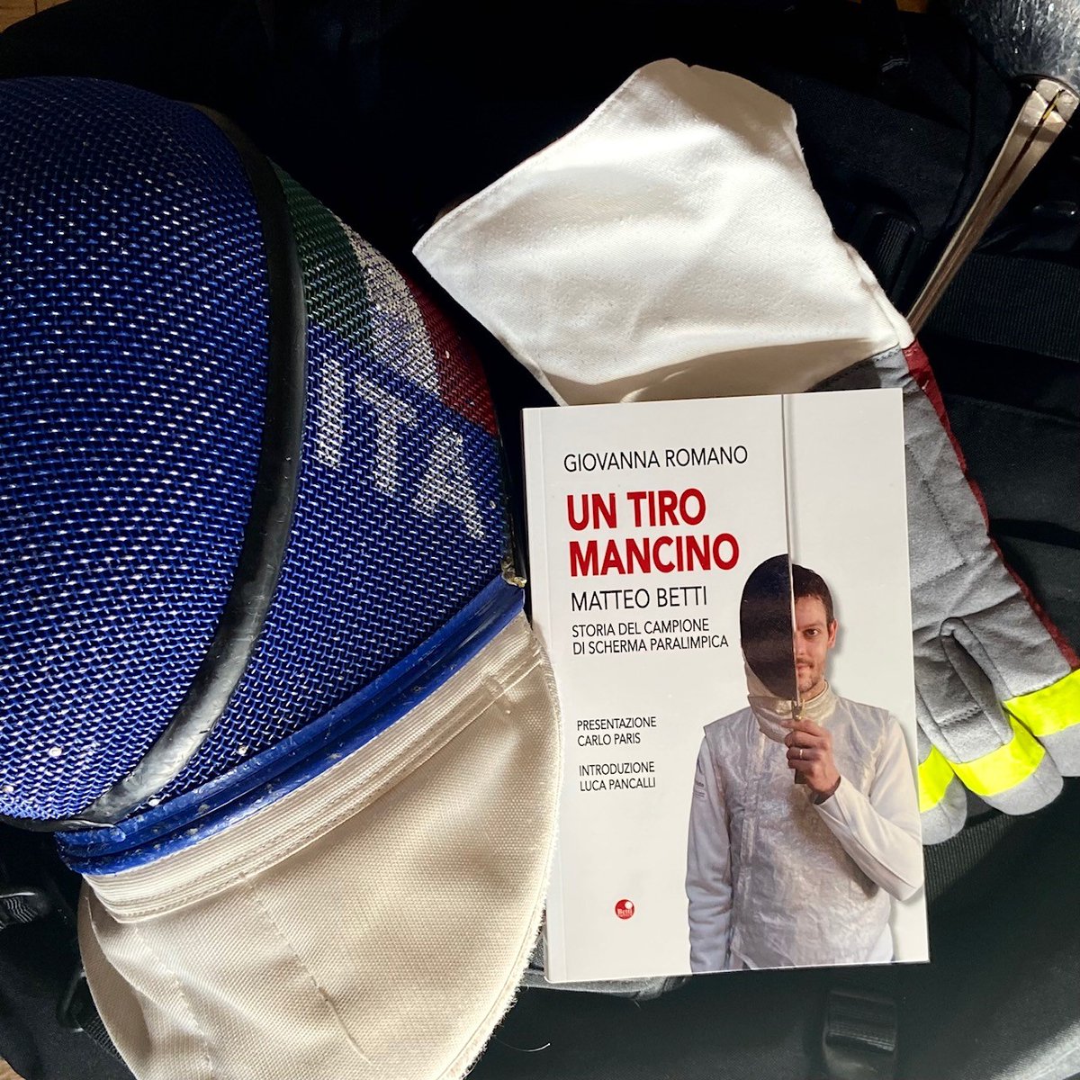 gioveroma's tweet photo. Matteo Betti, la vittoria più bella del campione paralimpico di scherma https://t.co/IdhPn9IzDk https://t.co/jPduXD0z6w