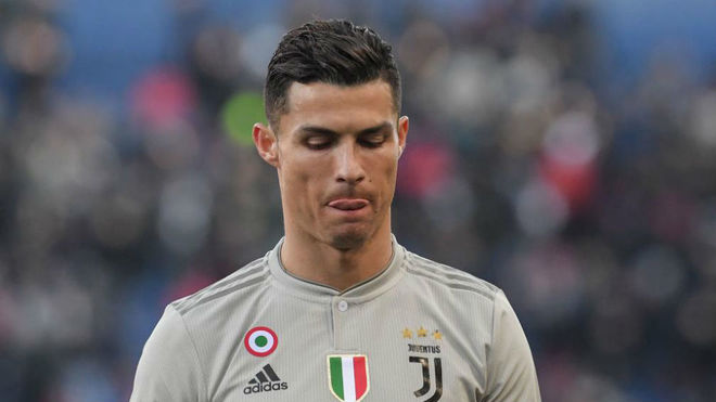 Ronaldo's former Juventus teammates (2019-2021), right now:

 Mario Mandzukic - Retired
 Mahdi Benatia - Retired
 Sami Khedira - Retired
 Douglas Costa - MLS
 Bernardesci - MLS
 Chiellini - MLS
 Matuidi - MLS
 Higuain - MLS
 Pjanic - Turkish League
 Ramsey - Scottish League