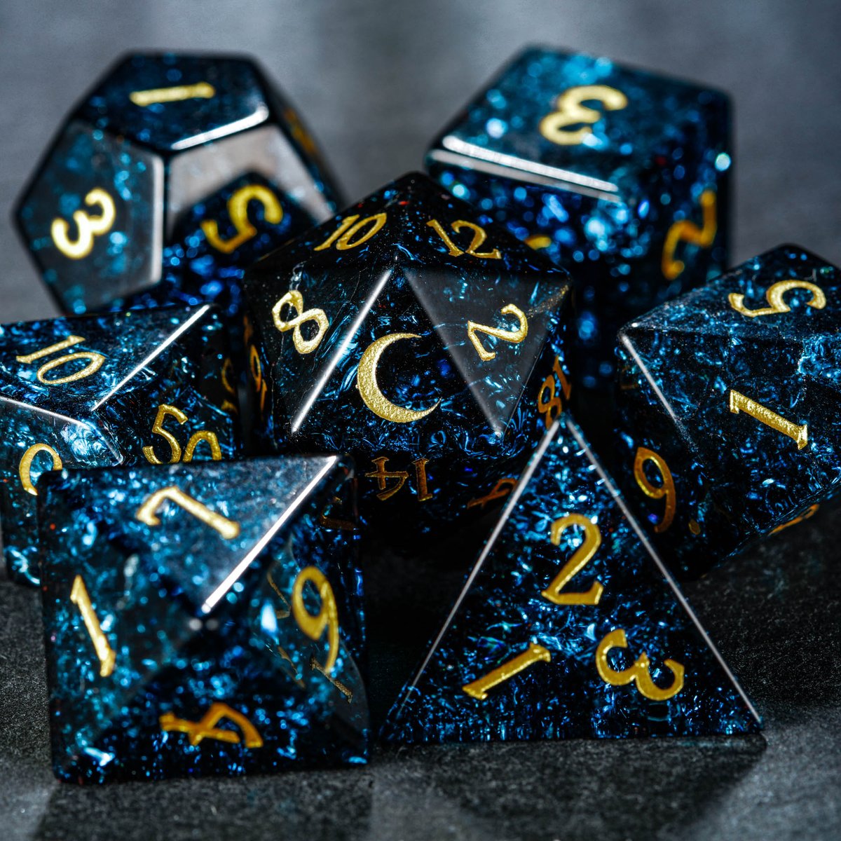 Crystal Maggie tweet media