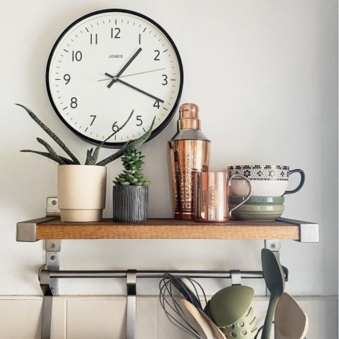 Jones Clocks tweet media