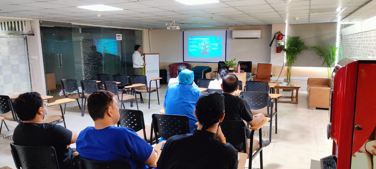 YashodaHealth's tweet photo. #techtrainingsatYashoda
Driven by our motto of providing the highest standards of patient care, high-tech stroke risk assessment training was organized for the #neurosciences team in the training centre at Yashoda Hospital & Research Centre.
#stroketraining #YashodaHospital https://t.co/ksBPwENCzs