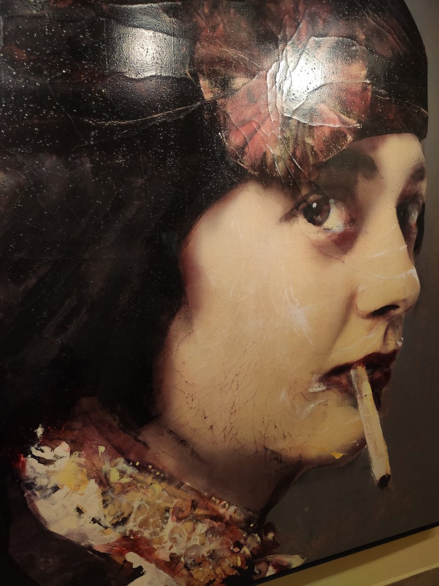 Techul's tweet photo. Ir a ver El Rey León y encontrarme con esta y otras maravillas de @LitaCabellut. ♥️ https://t.co/peA0HyZCaN