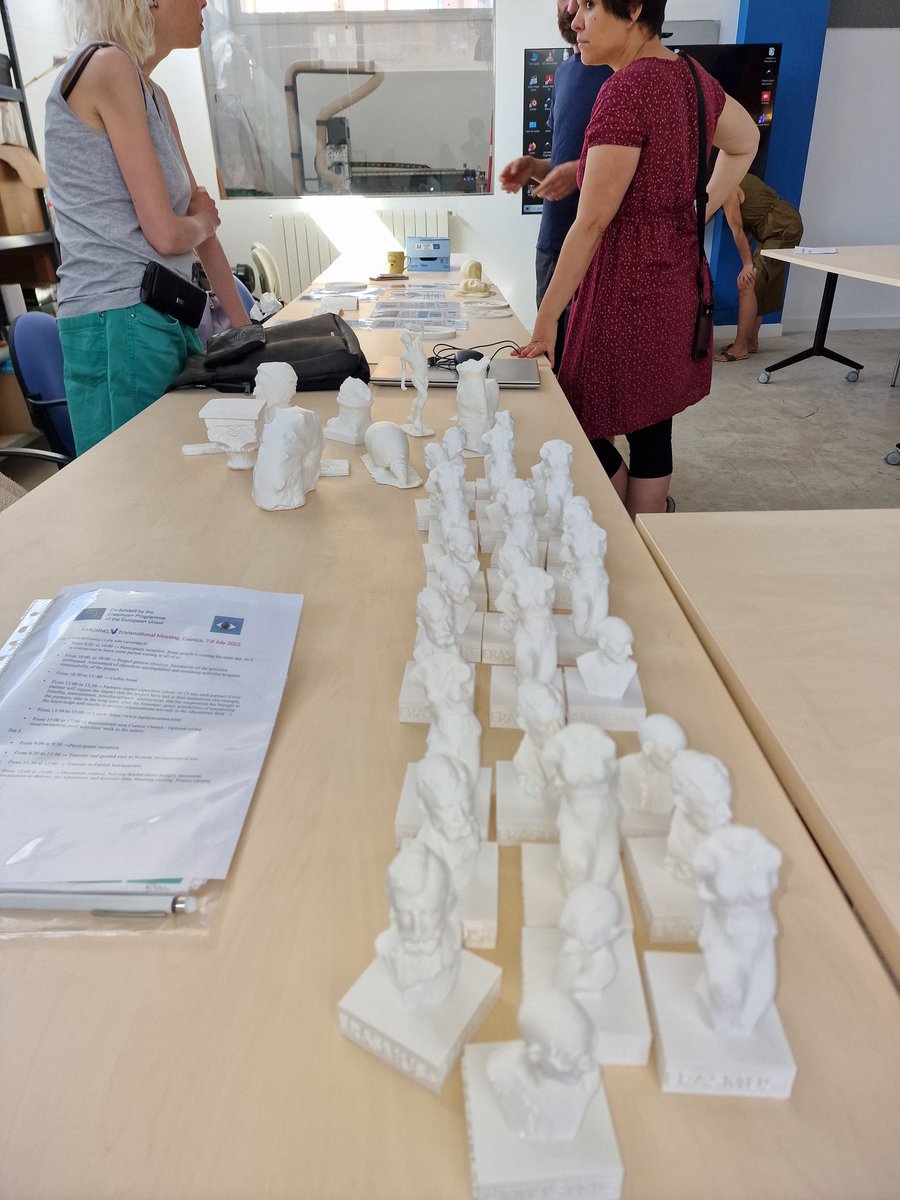 ErasmusAMUSING tweet media