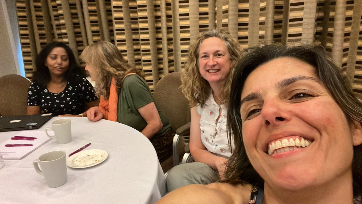 patnare3's tweet photo. The annual Reading and Oxford renal meeting is starting ☺️ #RBFT https://t.co/60NPflipn9