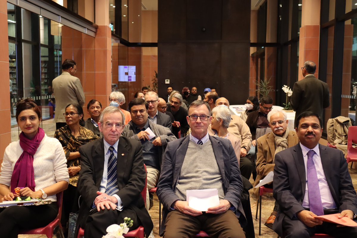 IndiainNZ's tweet photo. #AmritMahotsav 
HC @MukteshPardeshi launched the book "Relevance of Indian Philosophy to Contemporary Western Philosophy" authored by Prof. Shaw, retired Prof. @VicUniWgtn. Prof. Stephen Levine @WellingtonUni &amp; Prof. David Lumsden @waikato attended the event.
@MEAIndia @iccr_hq https://t.co/Su6ySIuTRI