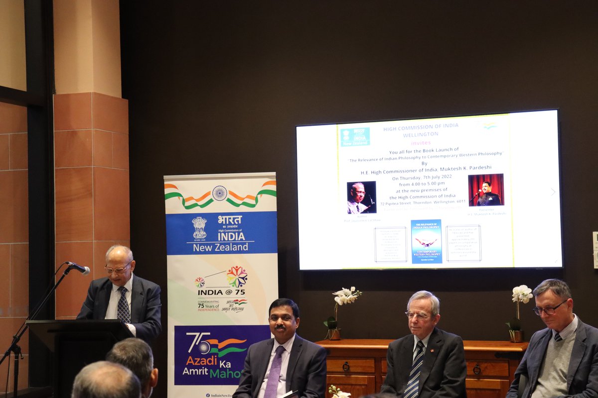 #AmritMahotsav 
HC <a href="/MukteshPardeshi/">Muktesh Pardeshi</a> launched the book "Relevance of Indian Philosophy to Contemporary Western Philosophy" authored by Prof. Shaw, retired Prof. <a href="/VicUniWgtn/">Te Herenga Waka—Victoria University of Wellington</a>. Prof. Stephen Levine <a href="/WellingtonUni/">WellingtonUni</a> &amp; Prof. David Lumsden <a href="/waikato/">The University of Waikato 🎓</a> attended the event.
<a href="/MEAIndia/">Randhir Jaiswal</a> <a href="/iccr_hq/">ICCR</a>