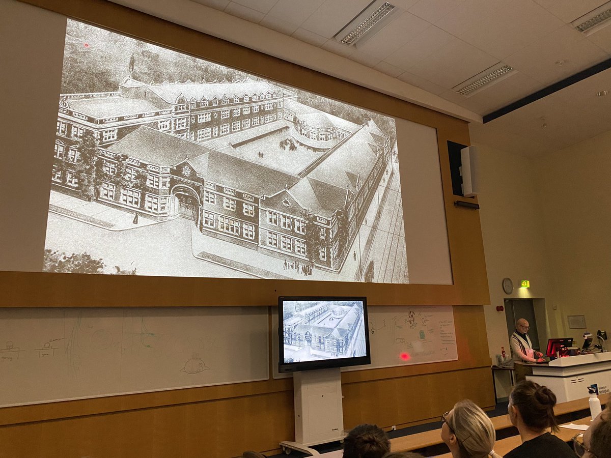 #veted2022 great opening to the conference from <a href="/toxvet/">John Tegzes</a> challenging us to redefine and evolve the role of veterinary educators as “knowledge brokers”