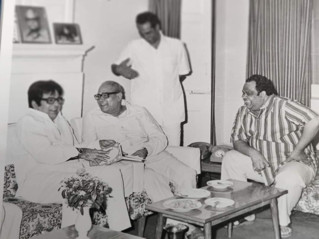 Ziaarif777's tweet photo. Remembering Dilip Kumar saab on his death anniversary today.
One of the greatest actor of Indian film industry, Institute of acting, tragedy king. 
Few old memerios of my grandfather &amp; other family members with Dilip Sahab.
#DilipKumar
#Legends https://t.co/AzVFbYAtNV
