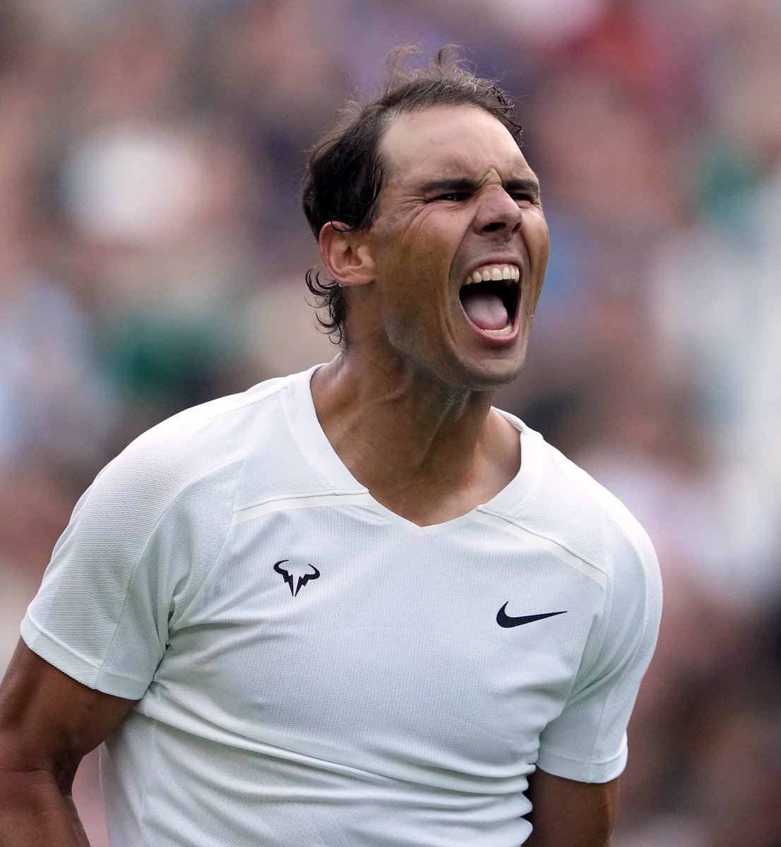 A super competitor who never ever gives up despite all adversities. Amazing game of tennis last evening @RafaelNadal. The way you compete each time you’re on the court is just brilliant to watch. #Wimbledon