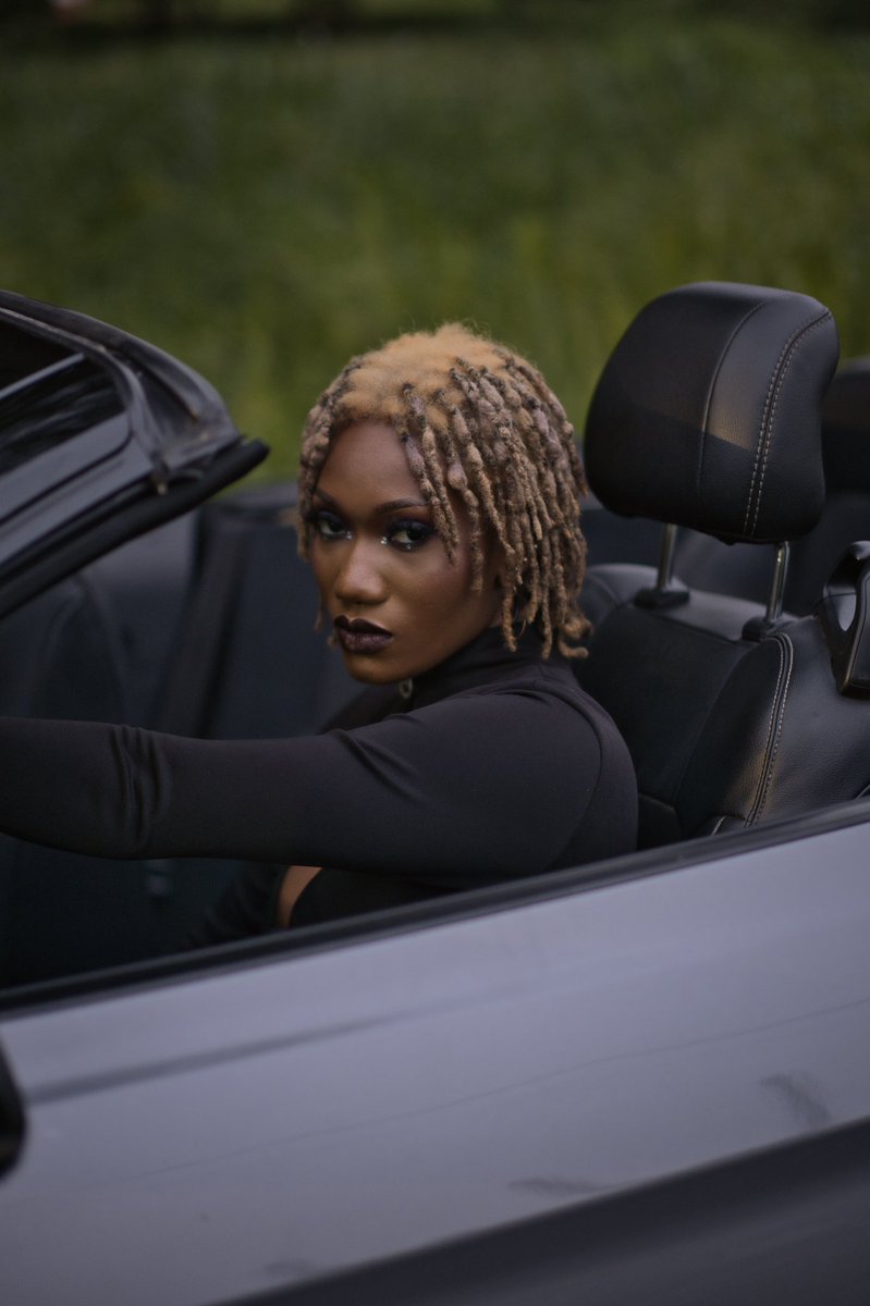 _Supprt_ledger_'s tweet photo. Like for Gyakie.     Retweet for Wendy Shay https://t.co/CV6eggOR0O