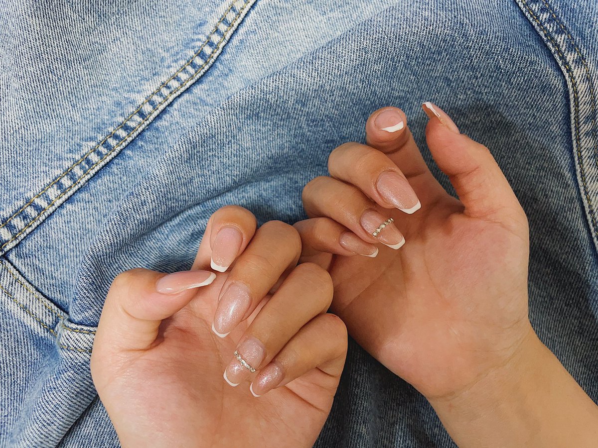 tabuami0830's tweet photo. 5月にしたネイル💅🏼✨ https://t.co/bbXehGZ3Ao