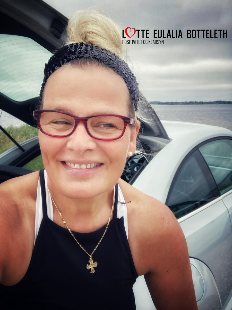 botteleth's tweet photo. ❤️ Køb min bog og læs om at finde det positive i det negative og meget mere ‘𝗙𝗶𝗻𝗱 𝗱𝗲𝘁 𝗣𝗼𝘀𝗶𝘁𝗶𝘃𝗲 𝗶 𝗱𝗲𝘁 𝗡𝗲𝗴𝗮𝘁𝗶𝘃𝗲’. 😍
Køb 𝗙𝗶𝗻𝗱 𝗱𝗲𝘁 𝗣𝗼𝘀𝗶𝘁𝗶𝘃𝗲 𝗶 𝗱𝗲𝘁 𝗡𝗲𝗴𝗮𝘁𝗶𝘃𝗲 hos Saxo.
https://t.co/nv4nS7H93X
Tak for dig og glædelig dag. ❤️❤️ https://t.co/7DsGpPbrmg