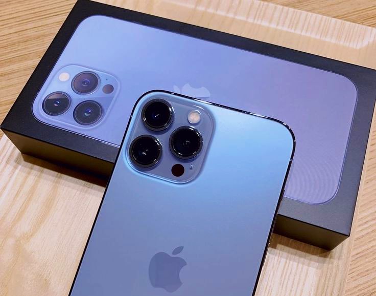 ✨ iPhone 13 Pro Max #Giveaway ✨

I am giving away 1 x iPhone 13 Pro Max as a thank you for your amazing support!

TO ENTER:

◾️ Like &amp; Retweet this post

◾️ MUST Follow <a href="/SkulliesNFT/">Skullies</a>

Winner announced Sunday 10th July🤝

#GamblingTwitter #iphonegiveaway