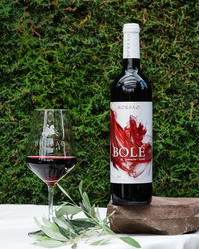 ¡Ya están aquí! Las nuevas añadas de Borsao Selección Tinto y Bolé han llegado para alegrarnos el jueves y renovar el #SentimientoGarnacha.