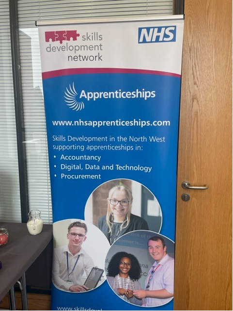 nwsdn's tweet photo. Welcoming our Finance, Informatics &amp; Procurement Apprentices this morning in Liverpool for the Development Day @AATNews @cipsnews @CIPSonthemersey @NHSDigital @PrincesTrust https://t.co/JZcFdjz8BT