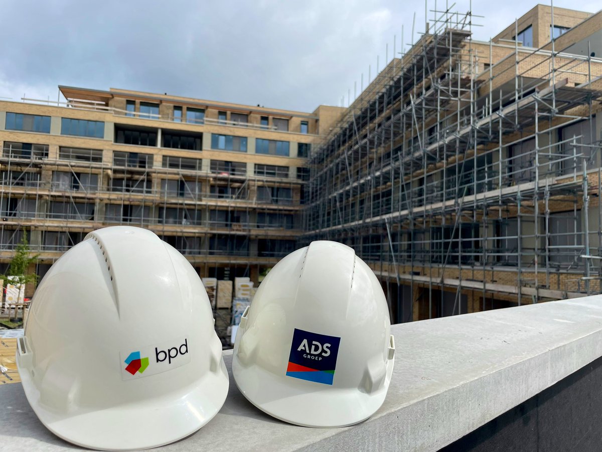 BerryBeing's tweet image. #Utrecht #deCascade de bouw gaat langzaam richting de oplevering. Mooie samenwerking tussen @bpd_nl en #ADSGroep @GemeenteUtrecht