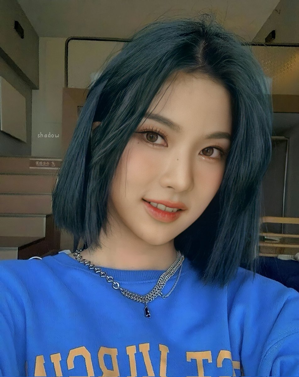 sharindeepity's tweet photo. This is how Isa Lee looks in short hair. Istg she's so gorgeous! https://t.co/lowkJ5OS1m