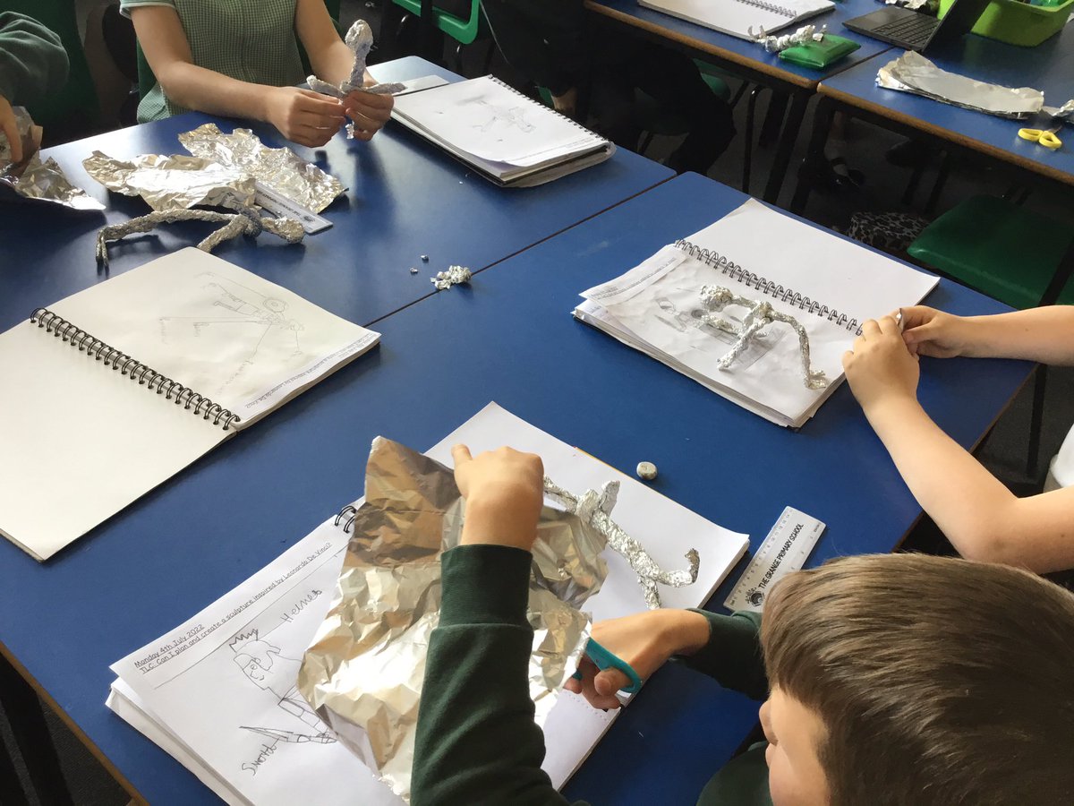 TGPS_NorthLincs's tweet photo. Year 4 researched, planned and created foil sculptures of Roman soldiers. Inspired by the work of Leonardo De Vinci, the children added detailed features on the soldiers weapons. #TGPSArt #TGPSHistory https://t.co/O9LOrHDtx8