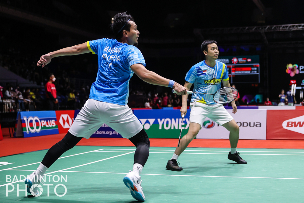 badmintonupdate's tweet photo. The Daddies 🇮🇩 in action!

📸 Badminton Photo

#PMM2022 #MalaysiaMasters2022 https://t.co/RT2MRMdrnl