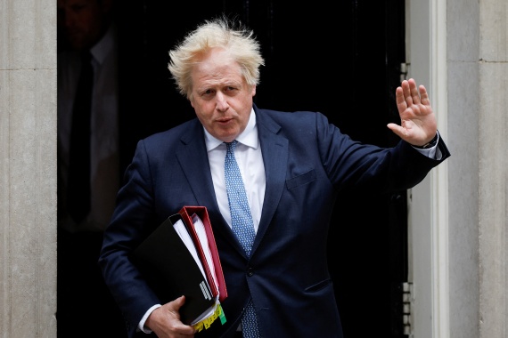 AJEnglish's tweet photo. British PM Boris Johnson has agreed to resign after days of battling for his job https://t.co/qs0VCPfVlU https://t.co/YUOG6VuGD8