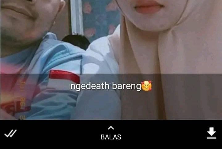 sub80_'s tweet photo. selalu iri dengan kisah cinta rangorang😔 https://t.co/qHdlB6FK63